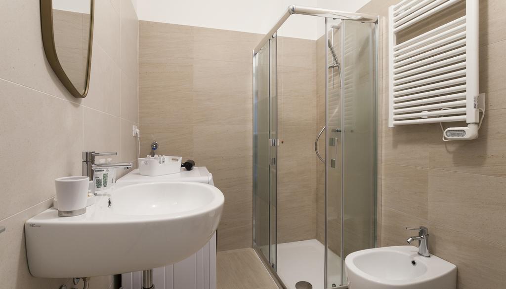 Italianway-Poma Apartment Milan Exterior photo